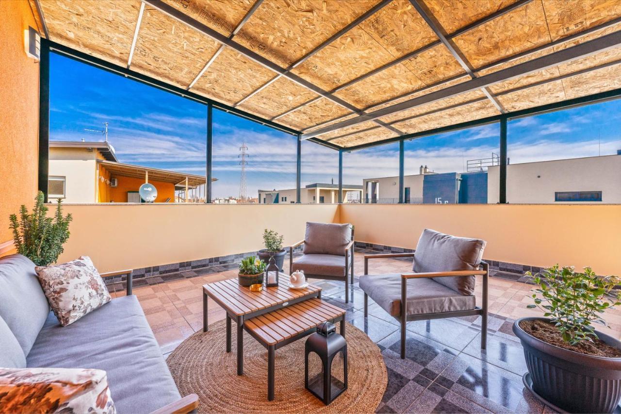 Apartment Emma With Sauna Загреб Екстериор снимка